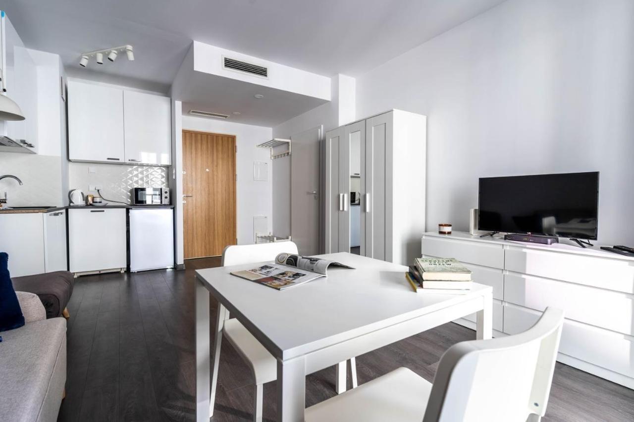 Golden Apartments Warsaw - Bright And Modern Apartments -Premium Building In Top Location- Solidarnosci Exteriér fotografie